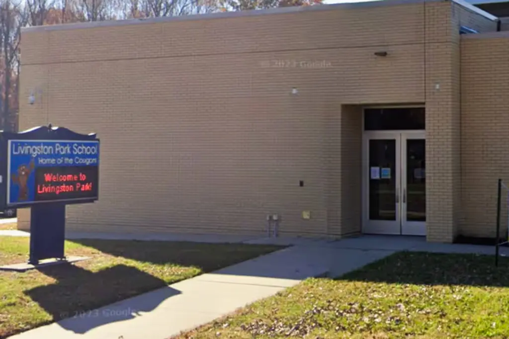 Arrestan a un Menor de Edad Tras Amenazas de Bomba en Colegios Electorales – Amenazas de Bomba en Colegios Electorales