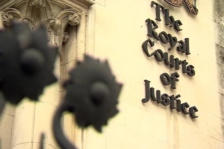 Desafío Legal Histórico: Familia Demanda a Escuela por Recortes en Horas de Educación Especial