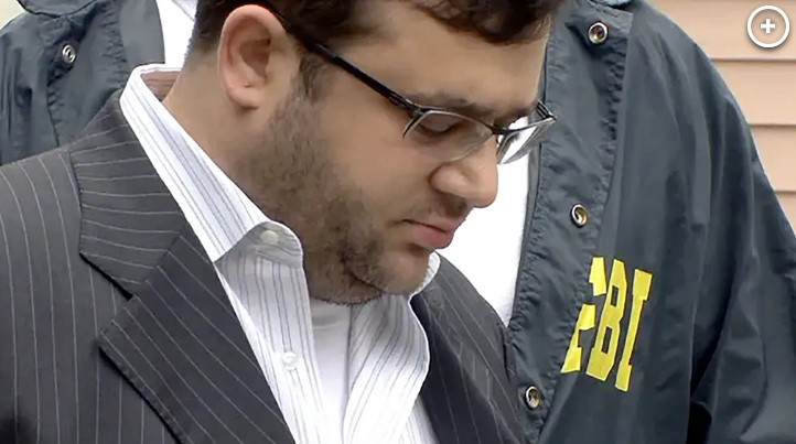 Sentencia de 37 Años para Estafador de NJ que fue Indultado por Trump en Caso de Fraude Masivo